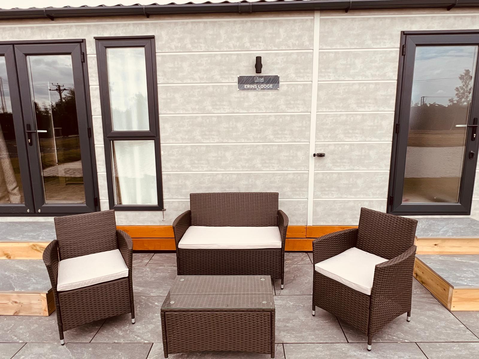 erins lakes and lodges gallery image